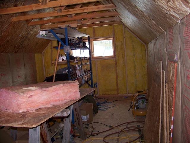 the stove is installed and ready for gas, the place is coming along.