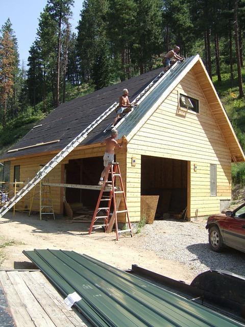 The green roof is being put on.