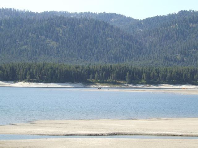 Way in the distance is Paul and Curtis unloading Paul's boat.