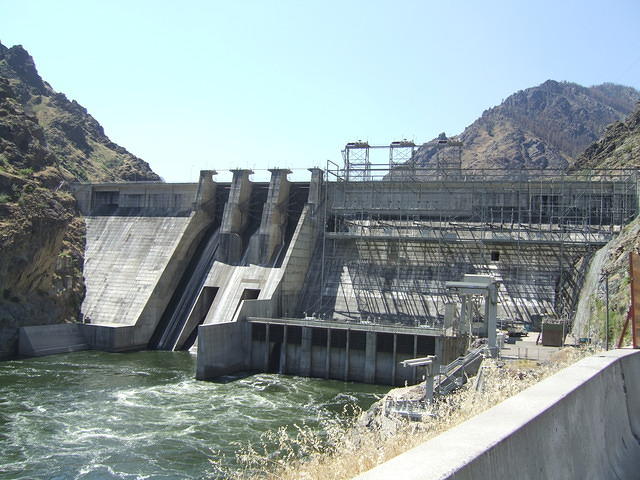 The Hells Canyon Dam.