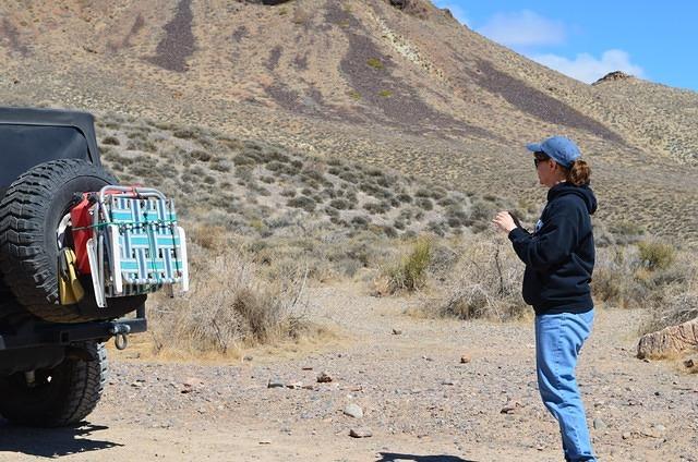 Elizabeth is taking pictures too.