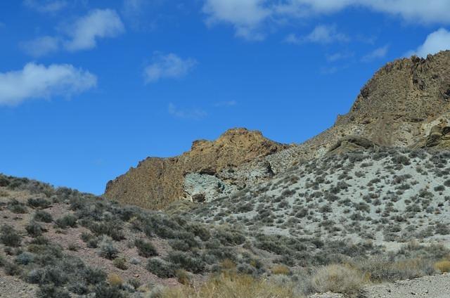 The big mountains are gettin nearer.