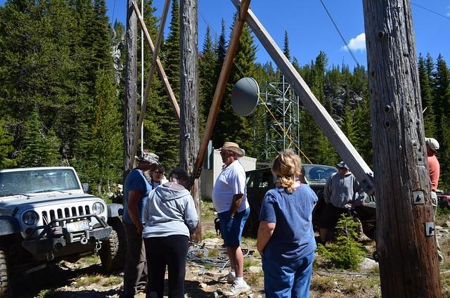 Talking about lunch and decide to finish the run before eating lunch.