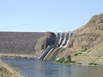 The lower part of the Brownlee dam on the Snake River.